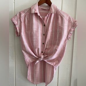 SO Pink & White Stripe Short Sleeve Button Down X-Small